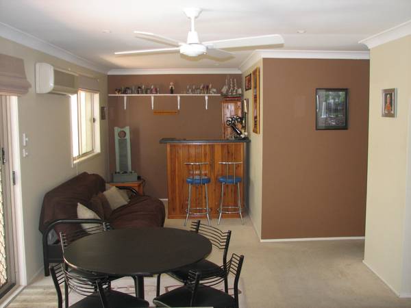 QUIET CUL-DE-SAC Picture 3