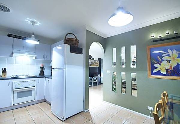 BEAUTIFULLY PRESENTED Picture 3