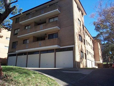 CLOSE & CONVENIENT Available to inspect from Wednesday 11th March, 2009 Picture