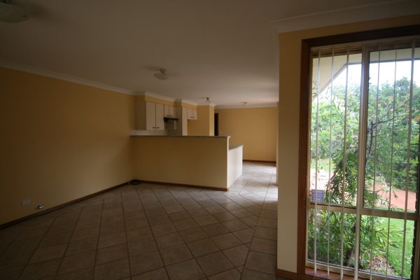 COMFORTABLE AND CONVENIENT Open for inspection Thursday 19th February, 2009 @ 1.00pm - 1.10pm Picture