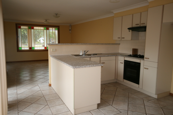 COMFORTABLE AND CONVENIENT Open for inspection Thursday 19th February, 2009 @ 1.00pm - 1.10pm Picture