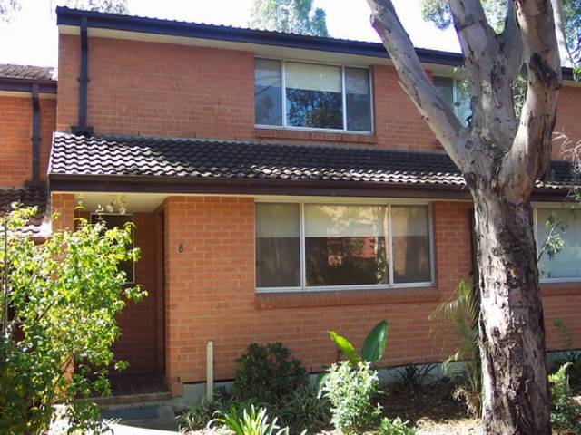 QUIET LOCATION Open for inspection Monday 9th March, 2009 @ 12.00pm - 12.10pm Picture 1