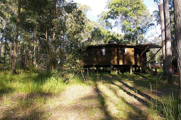 Whichever angle you look at it.... this home has loads of Appeal Picture 2