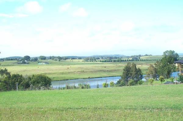 SPRINGFIELDS ESTATE Picture 1