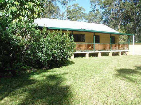 Bushland Hideaway Picture 2