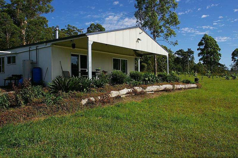 Crescent Head Acreage Picture 3