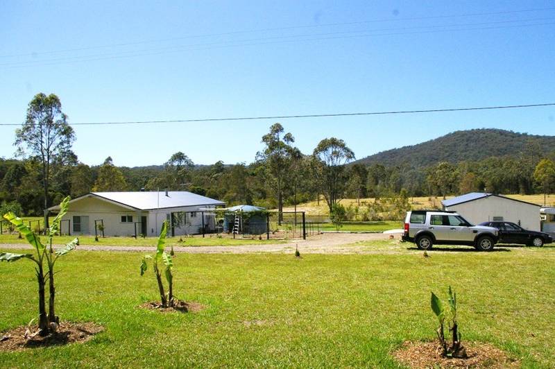 Crescent Head Acreage Picture 2