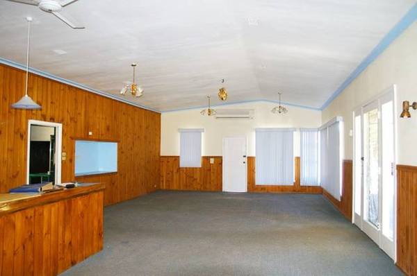 Motel and Redevelopment Site Picture 3