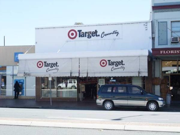 Pacific Highway Frontage Picture 2