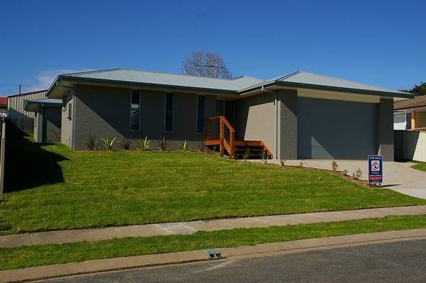 Impressive Style and Location Picture 1