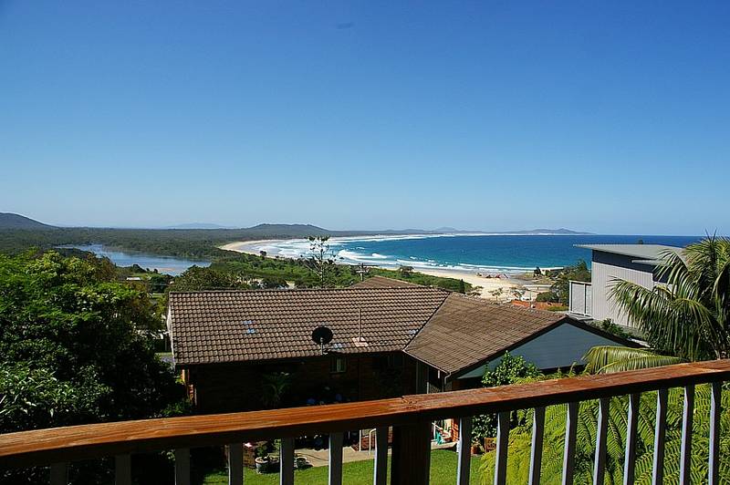 Prime Crescent Head Location with future potential Picture 1