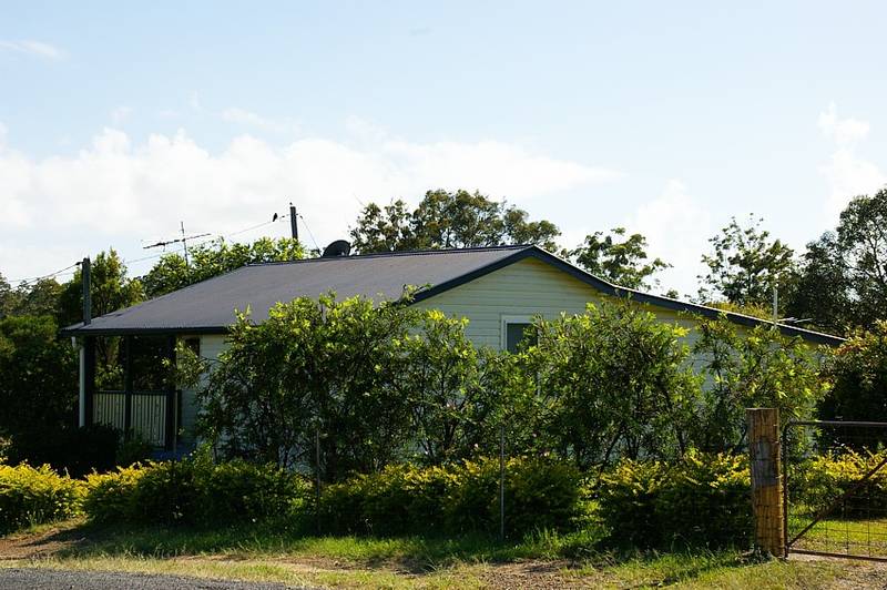 Escape suburbia at a price you can afford Picture 1