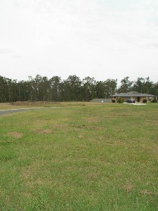 Flat Spacious Home Site Picture