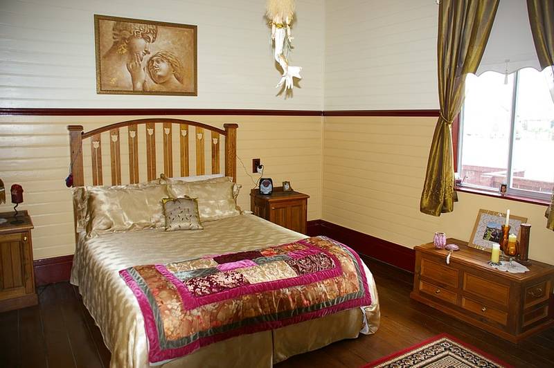 Nestled on the Riverbank Picture 3