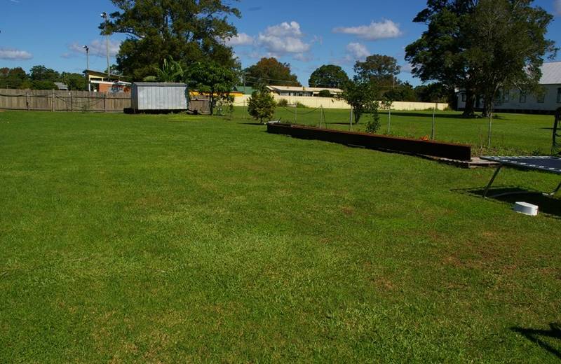 Rare Smithtown Building Block Picture 3