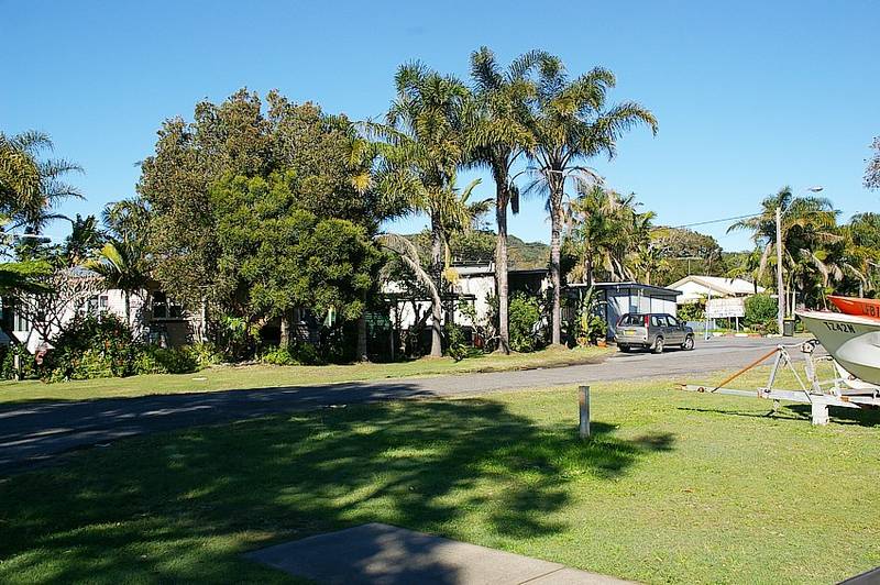 Sensational Beachside Opportunity Picture 3