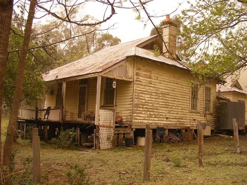 Georges Creek Former Police Station and Lockup Picture 2