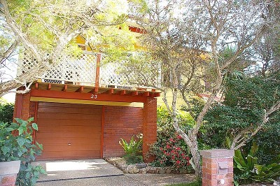 Sounds of the surf Picture