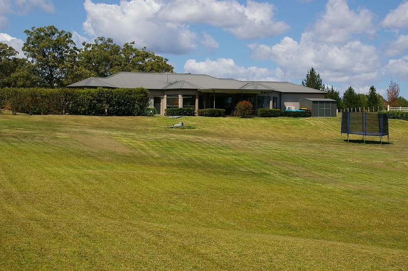 Location, luxury and lifestyle
- 10 out of 10 Picture 3