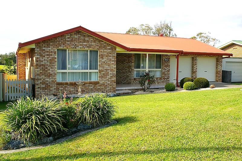 All decked out in style Picture 1