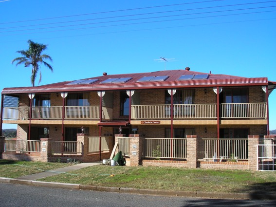 2br security unit in West Kempsey Picture 1