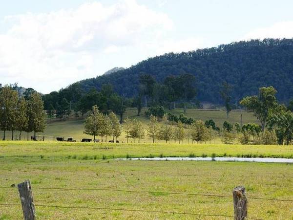 STUNNING SCENERY & A SENSE OF SERENITY Picture 3