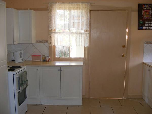 PERFECT PURSE PLEASER Picture 2