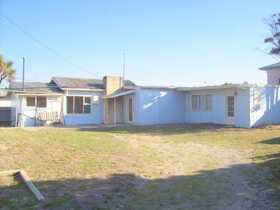 HEAR THE WAVES ROLL IN Picture