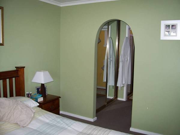 EXCELLENT RESIDENTIAL INVESTMENT OR GREAT FAMILY HOME Picture EXCELLENT RESIDENTIAL INVESTMENT OR GREAT FAMILY HOME Picture