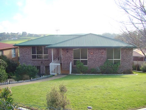 WELL APPOINTED FAMILY HOME IN WEST BURNIE Picture