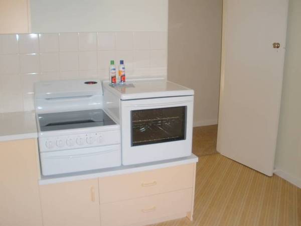 IMMACULATE HOME ON LARGE BLOCK Picture IMMACULATE HOME ON LARGE BLOCK Picture