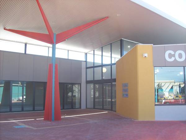 Great Cafe Location Picture 1