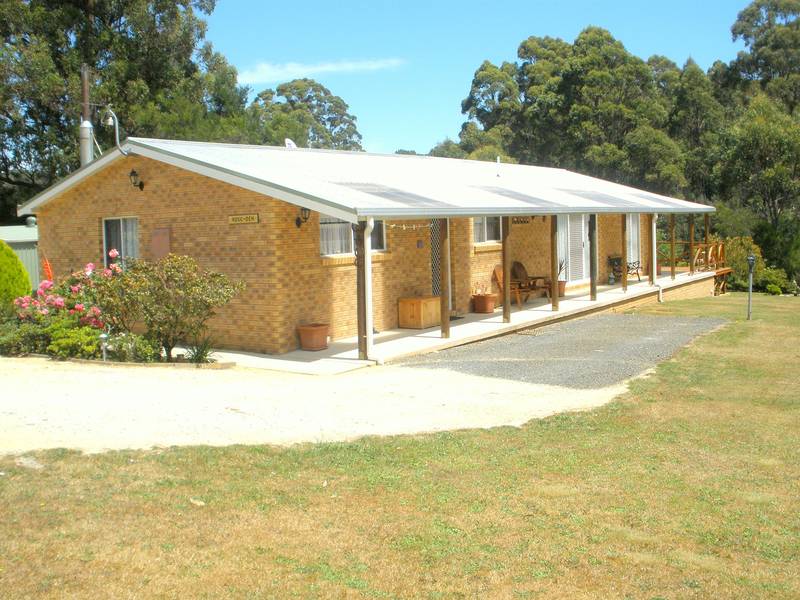 Tranquility by the River Picture 1