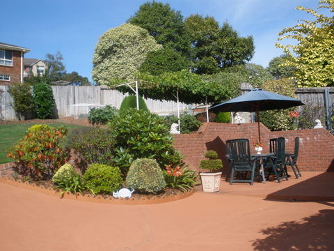 Perfection & Quality with 4 Bedrooms Picture 2