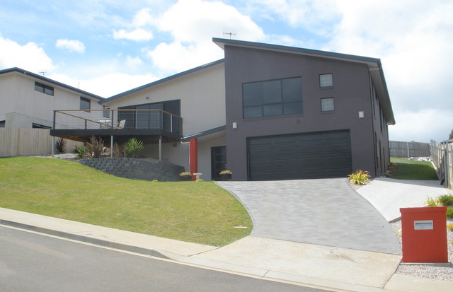 Superb Modern Styling Picture 2