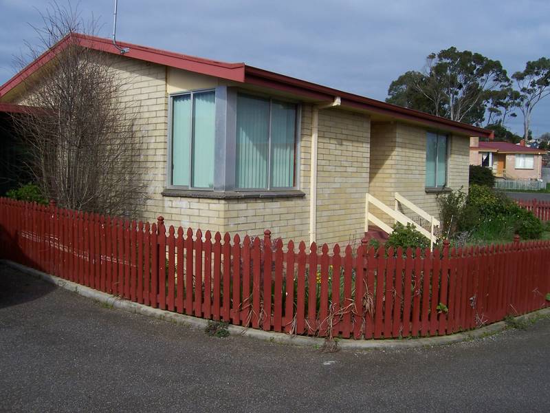 2 Bedroom Unit Picture 2