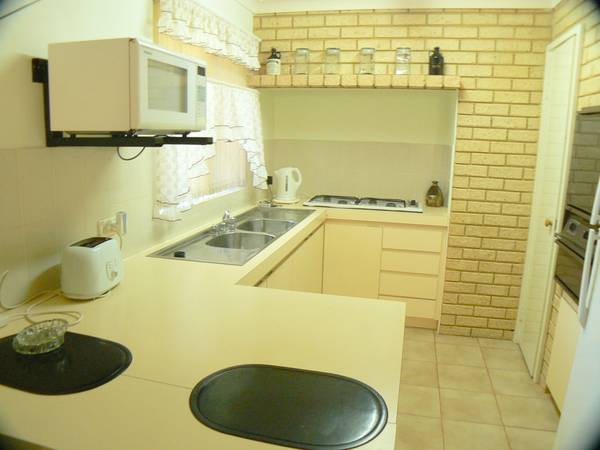 MUST VIEW!! Picture 2