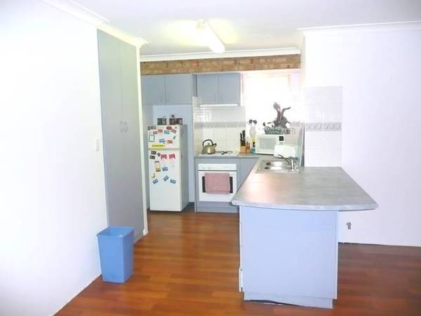 GREAT VALUE HERE! Picture 3