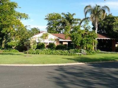 PEACEFUL CUL-DE-SAC LOCATION! Picture
