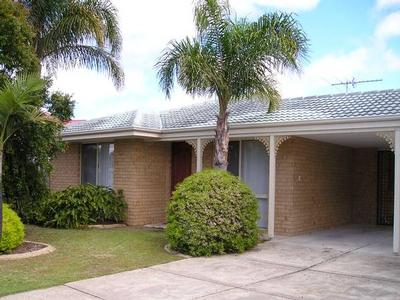 STUNNING FAMILY HOME Picture