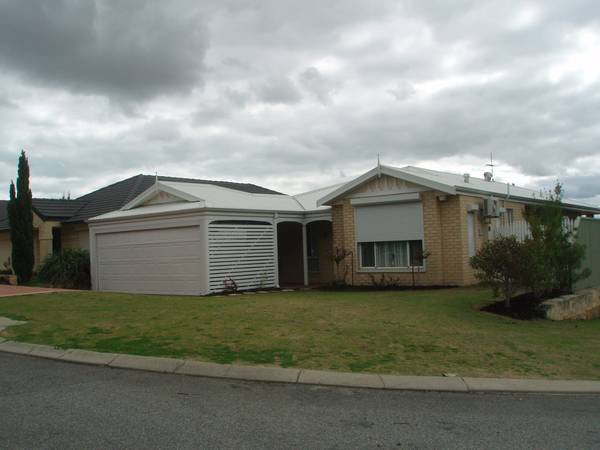 NEW TO THE MARKET! Picture 1