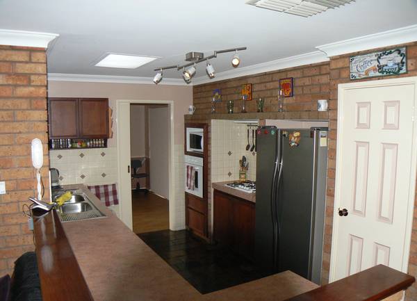 FEATURES GALORE Picture FEATURES GALORE Picture