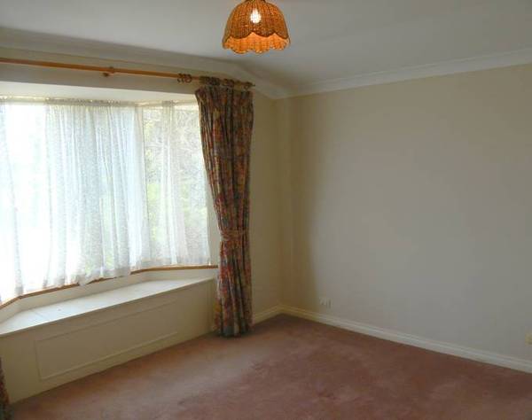 FRESHLY PAINTED HOME!! Picture