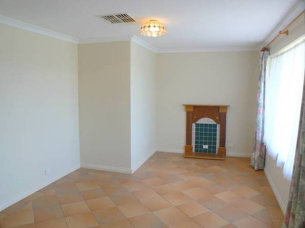 FRESHLY PAINTED HOME!! Picture