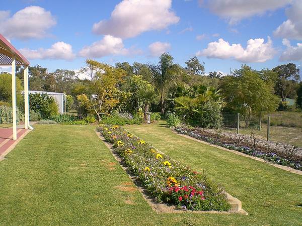 ANKETELL / WANDI HEIGHTS Picture 2