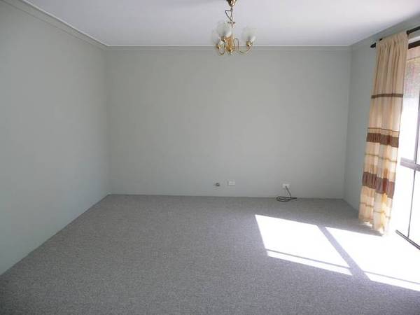 LOCATION! LOCATION! Picture