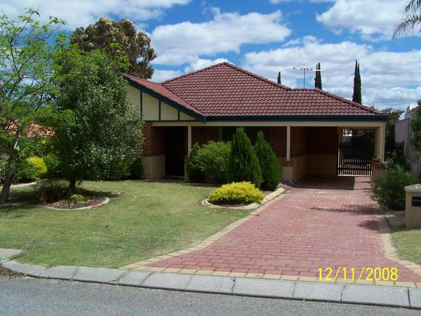 Viewing of this property is a must. Picture 1