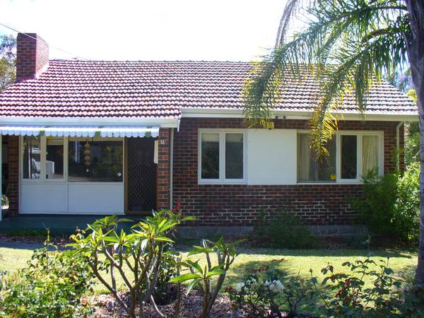 Renovated Home!!! Picture 1