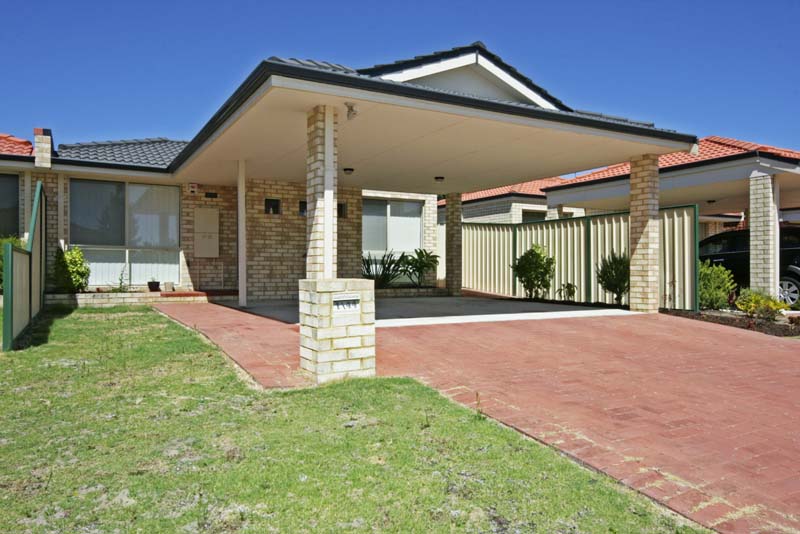 EASY CARE LIVING Picture 1