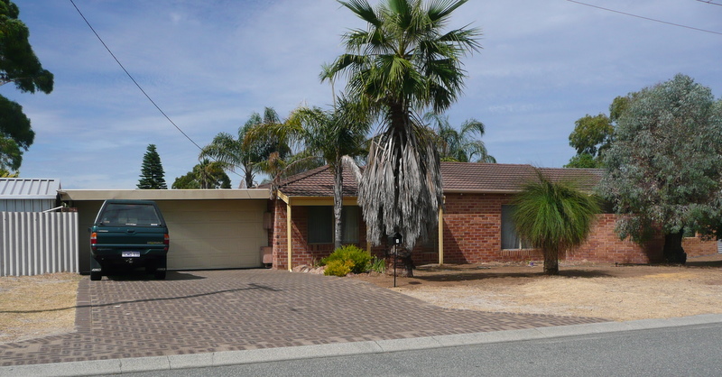 BARGAIN BUYING Picture 1